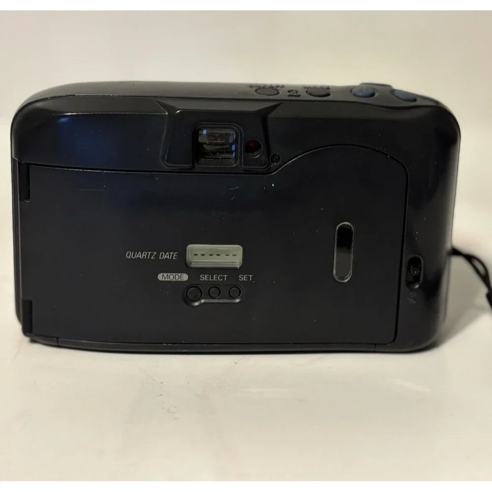 Nikon One Touch Zoom 70AF 35mm Film Point and Shoot Camera Zoom Lens 38-70mm